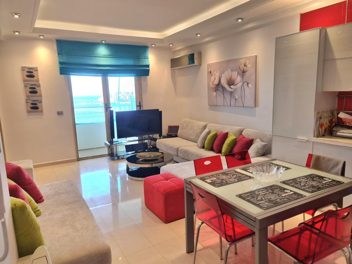 Luxury Seafront Apartments ซารานเดอ ภายนอก รูปภาพ