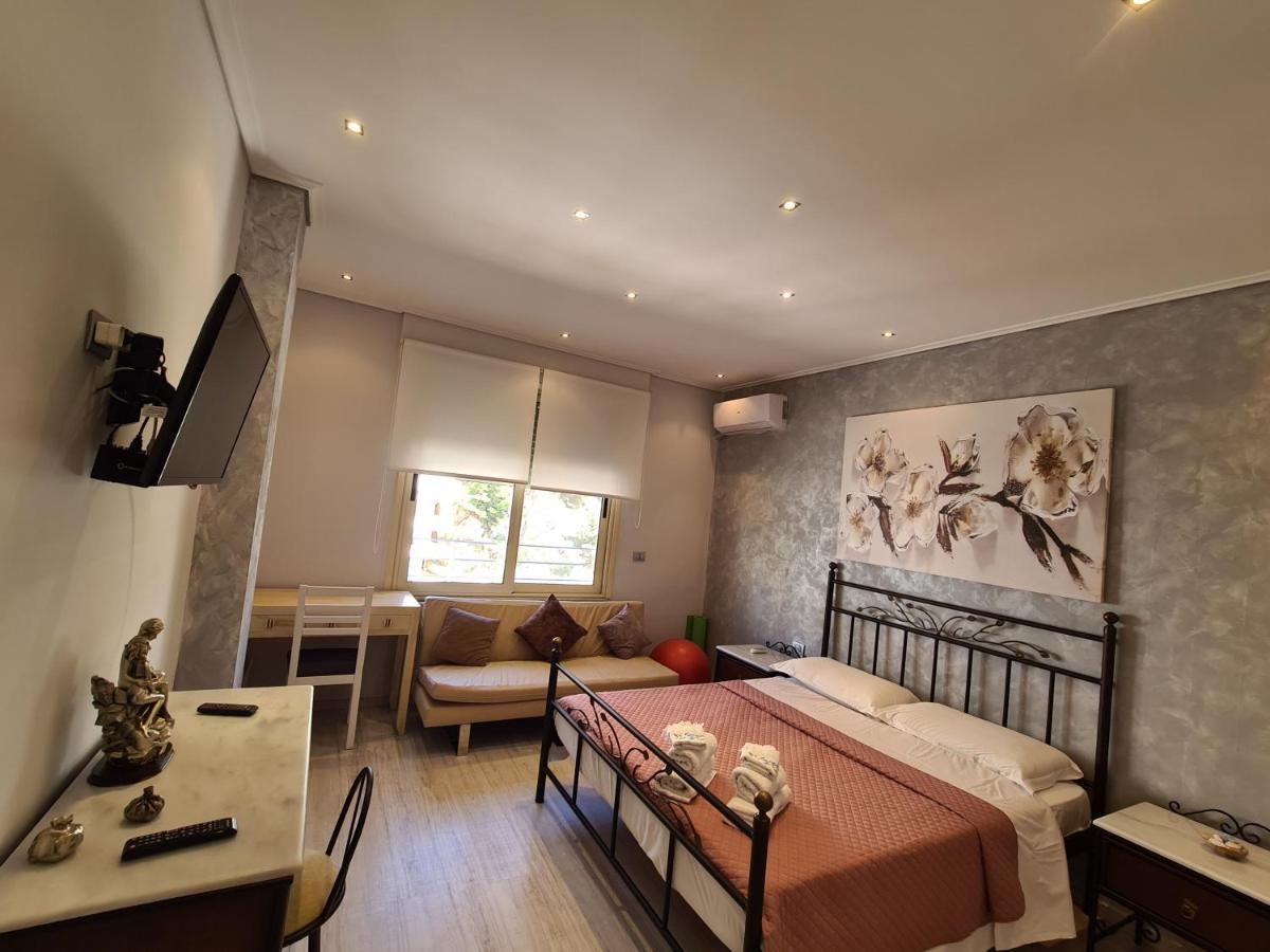 Luxury Seafront Apartments ซารานเดอ ห้อง รูปภาพ