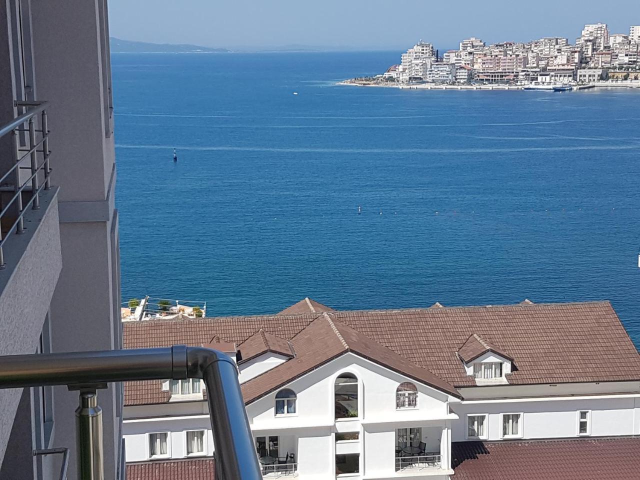 Luxury Seafront Apartments ซารานเดอ ภายนอก รูปภาพ